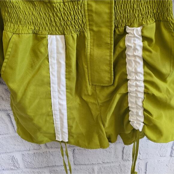 AKIRA The Truth Chartreuse Ruched Utility Romper NWT Small - Picture 7 of 16